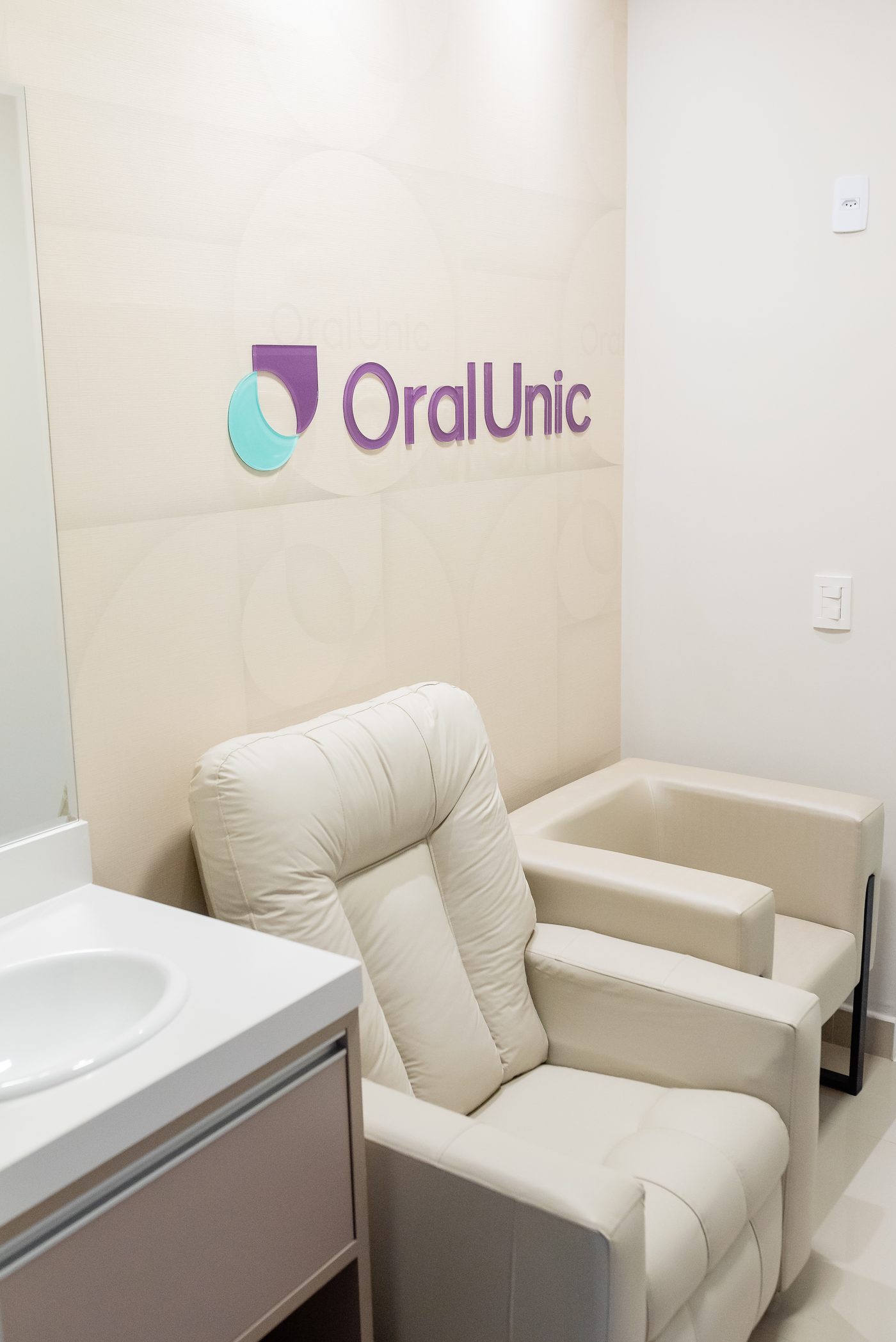 Sala de espera da Oral Unic Encantado